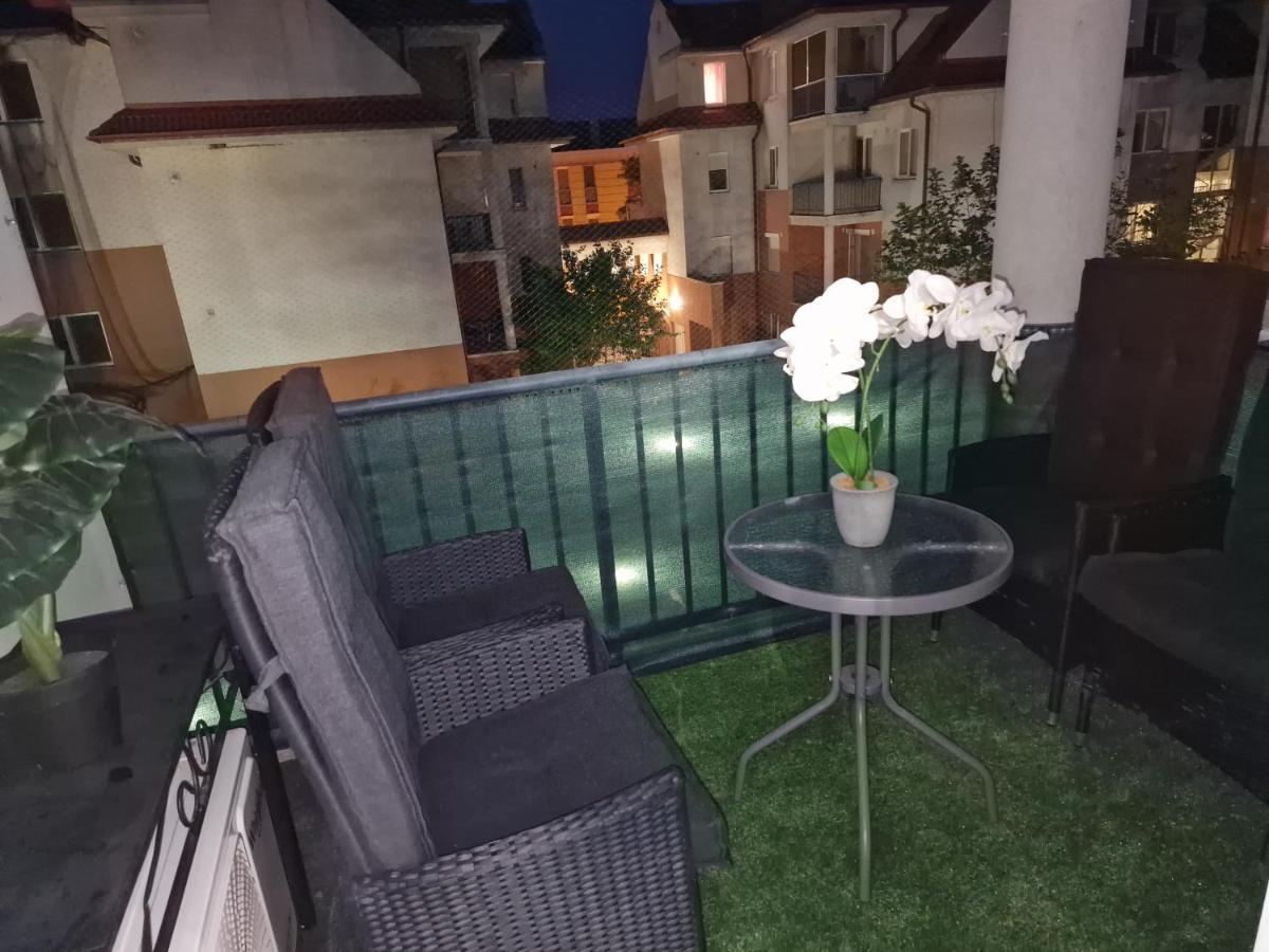 Tilla Apartman Hajduszoboszlo Luaran gambar