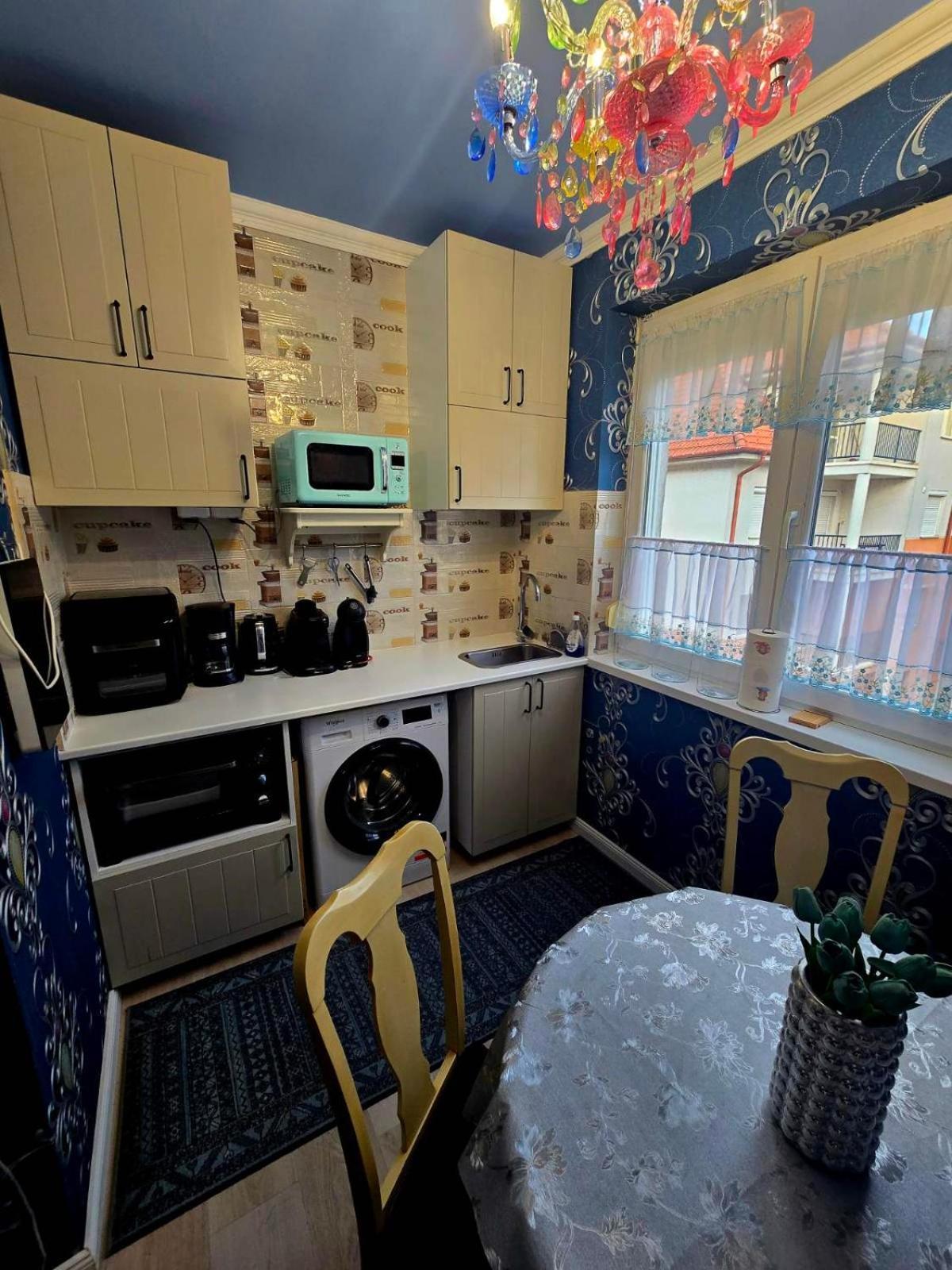 Tilla Apartman Hajduszoboszlo Luaran gambar